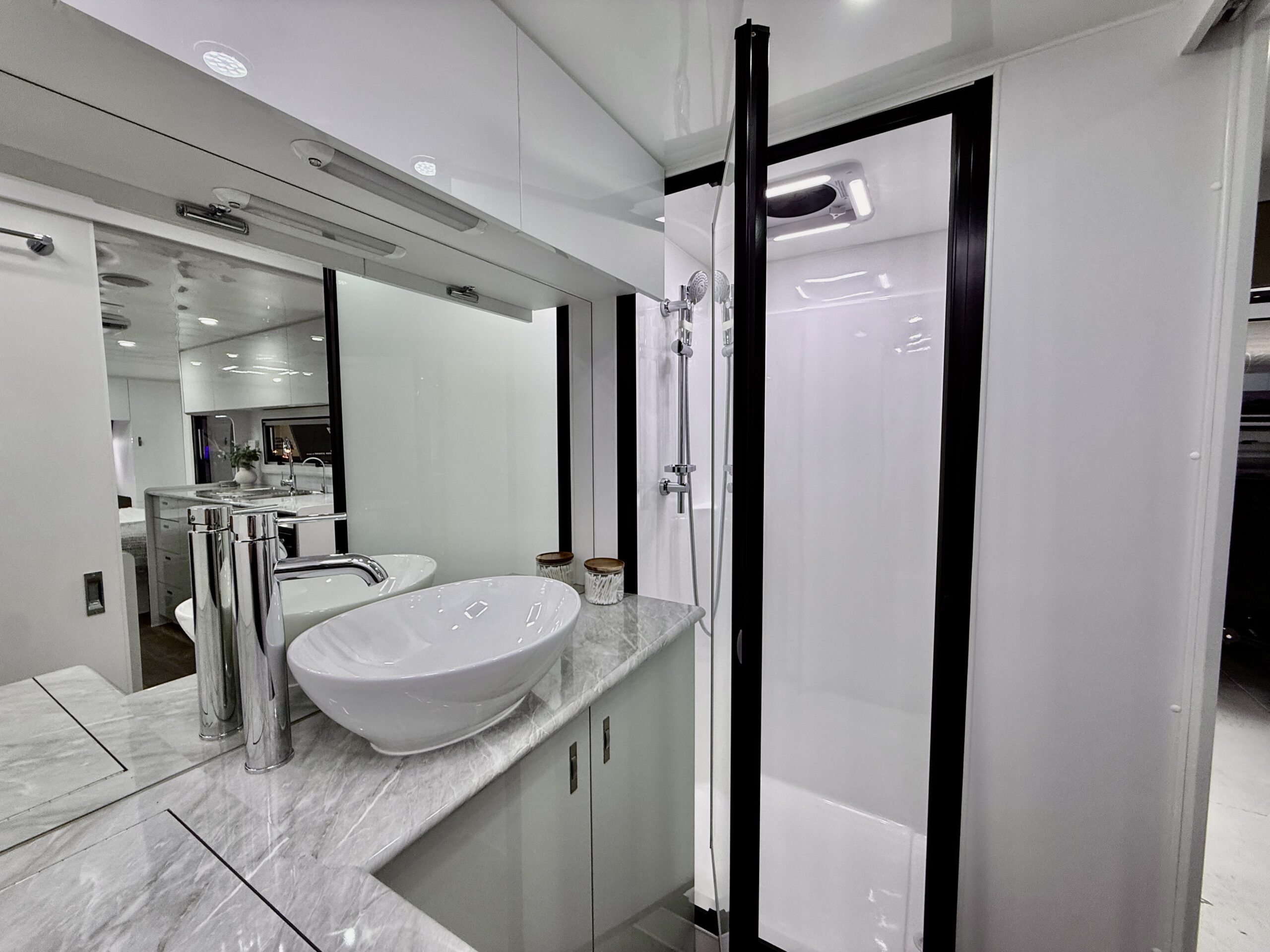 Rear Ensuite