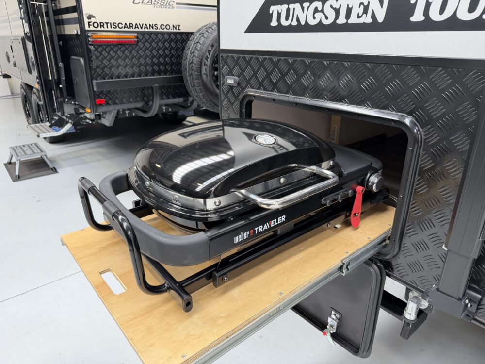 2024 Urban Tungsten Tourer 22.6ft Rear Club Lounge – image 2 of 15