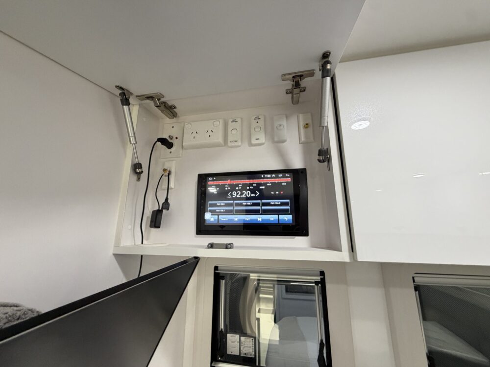 2024 Urban Tungsten Tourer 22.6ft Rear Club Lounge – image 4 of 15