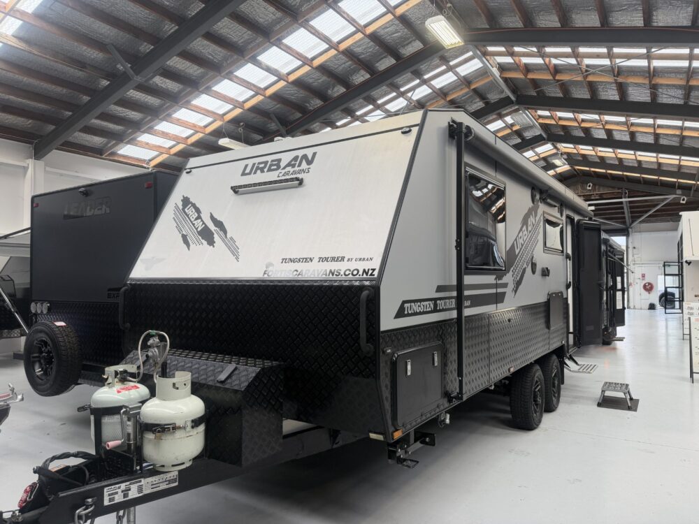 2024 Urban Tungsten Tourer 22.6ft Rear Club Lounge – image 15 of 15