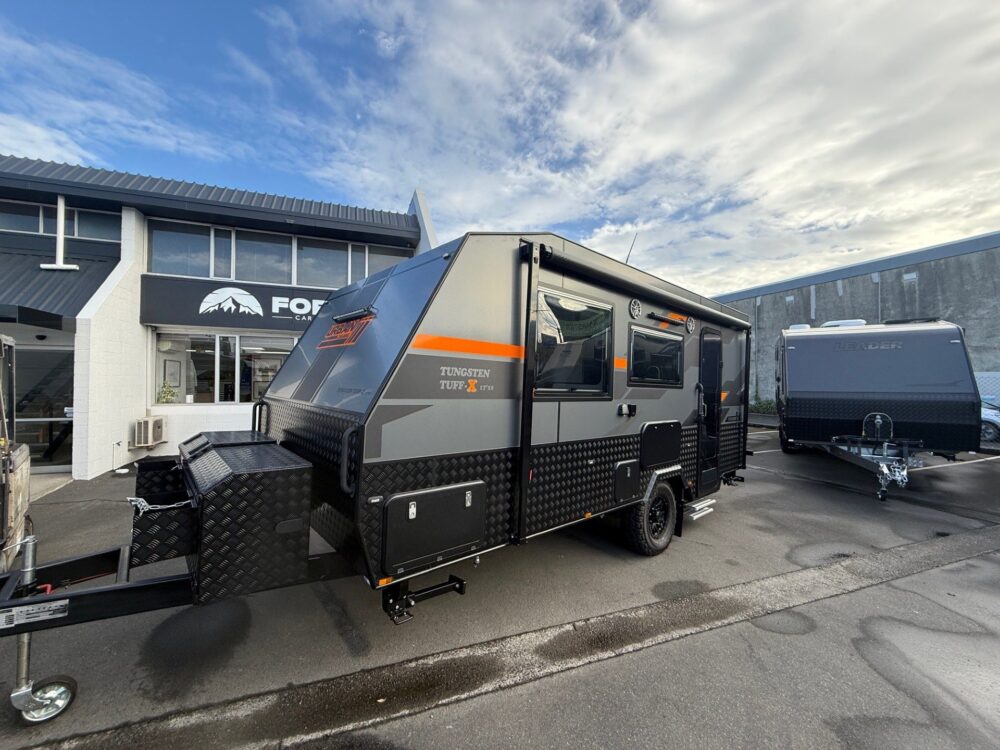 2025 Urban Tuff X 17.10ft Single Axle Off Road – image 1 of 20