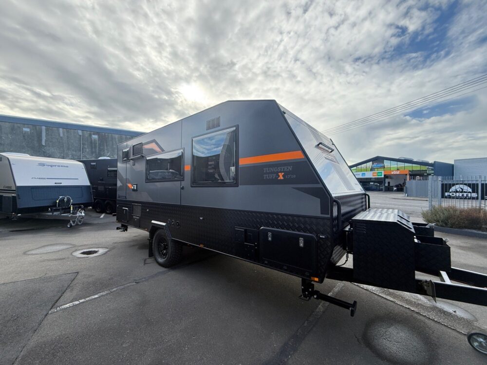 2025 Urban Tuff X 17.10ft Single Axle Off Road – image 3 of 20