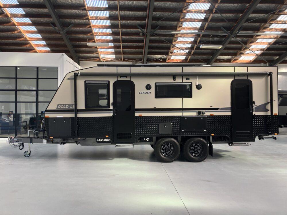 2026 Leader Gold LE 22.6ft Double Bunk Double Door - image 2 of 20
