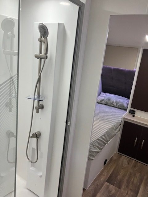2026 Supreme Classic Tourer 22ft Centre Bathroom Single Beds - image 11 of 14