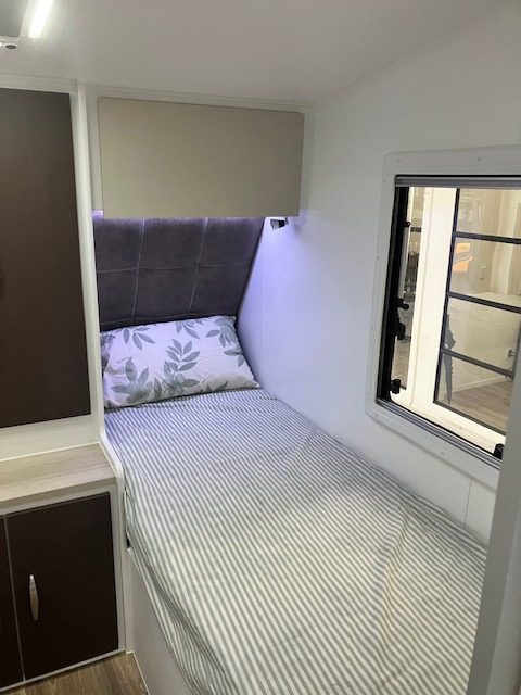 2026 Supreme Classic Tourer 22ft Centre Bathroom Single Beds - image 14 of 14
