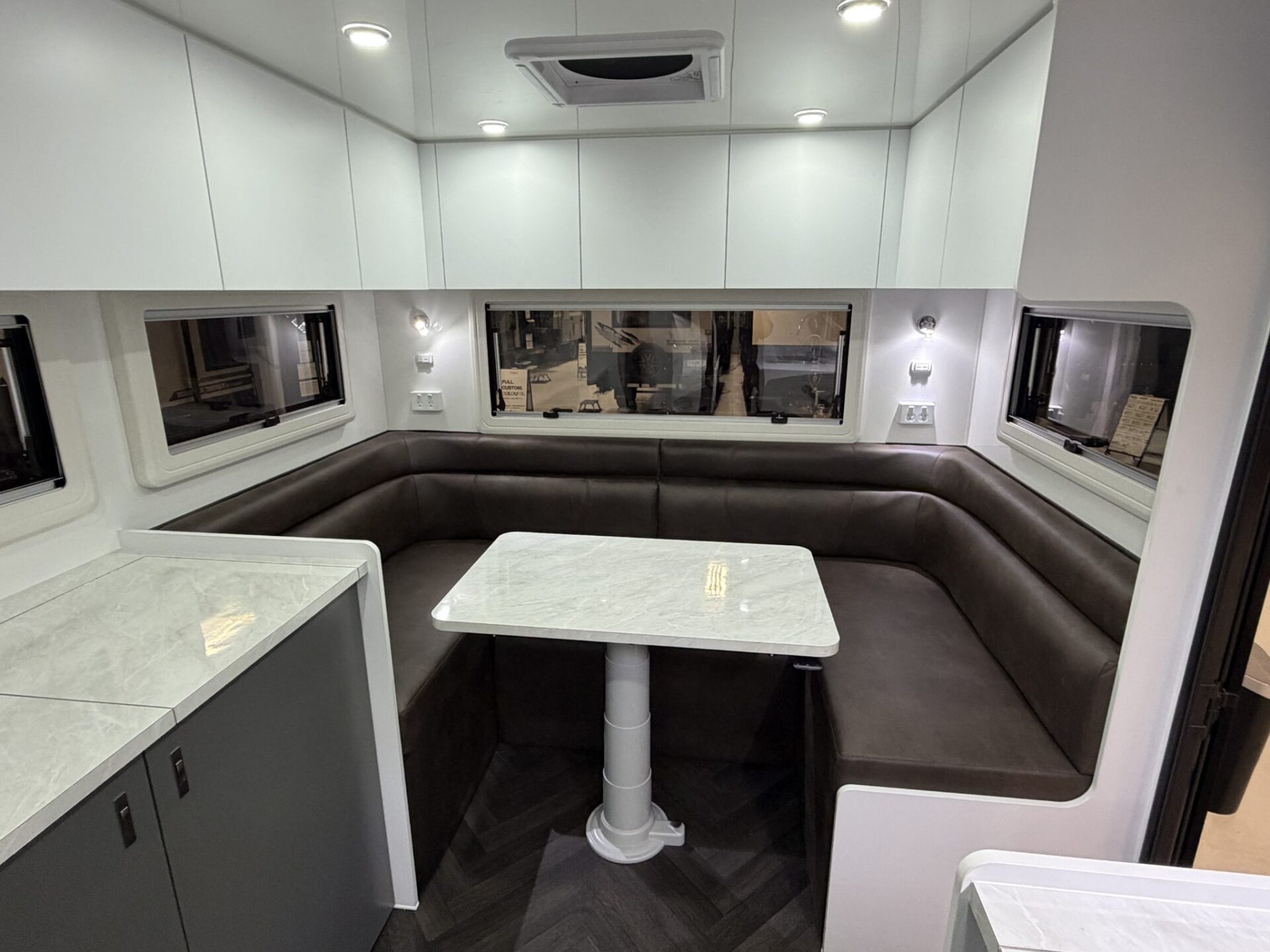 2026 Urban Tungsten Track 22.6ft Centre Bathroom Rear Club - image 11 of 17